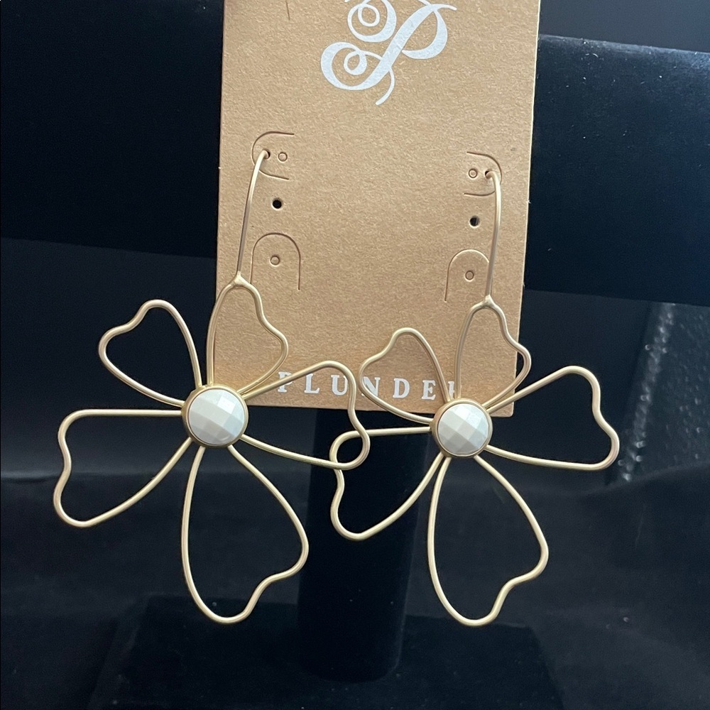 Plunder Design Gold Dawson Wire Frame Floral Dangle Drop Earrings White Accent